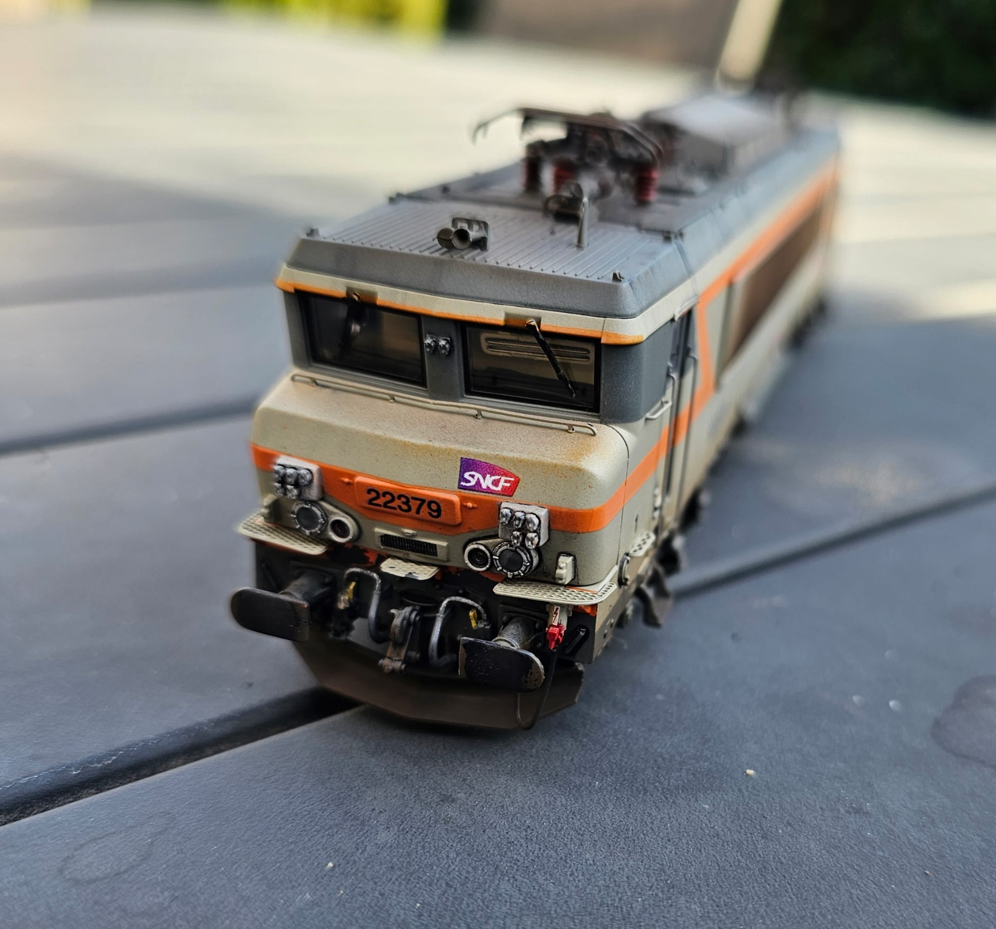 BB22379 Infra LSM Analogique avec Patine – Image 4