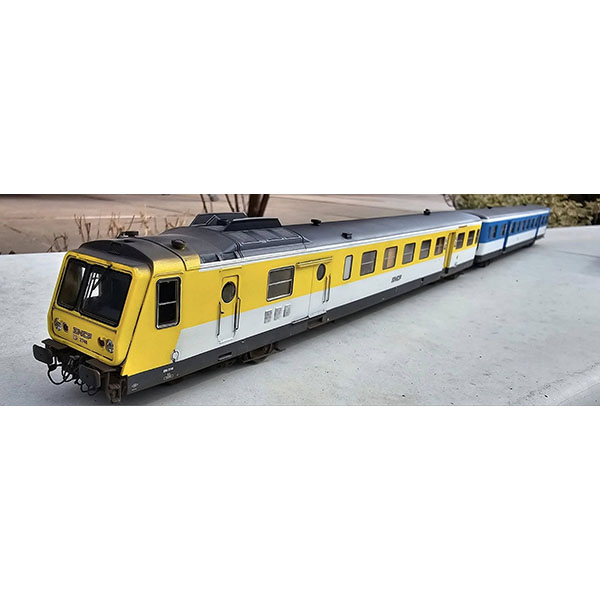 RGP modernisée REE MODELES X2748 Languedoc et XR7728 Bleu Rhône Alpes DCC DELAGE ZIMO