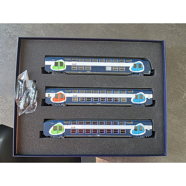 Coffret vb2n transilien base vitrains Réf 3eleidf, sans éclairage, 3 éléments Comprend: BDe, Be, Bxe.