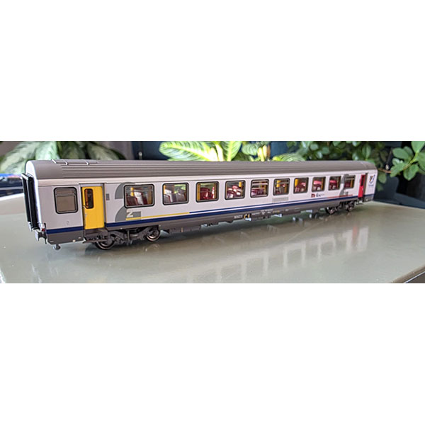 Vtu bourgogne Issue des coffrets 41233 LSM vendue a l'unité sans boîte avec détaillage.