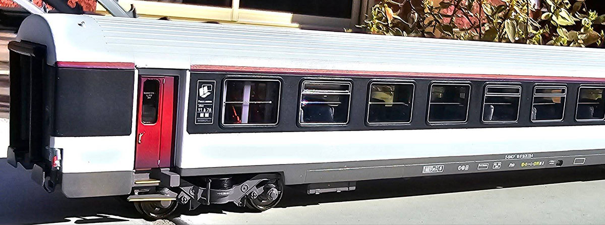 Voiture Corail Vtu LSM Nuit Toit Blanc Sièges Inclinable – Image 5