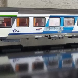Voiture Corail Vtu LSM Cité du Train 50 ans des Corails sans boîte avec éclairage