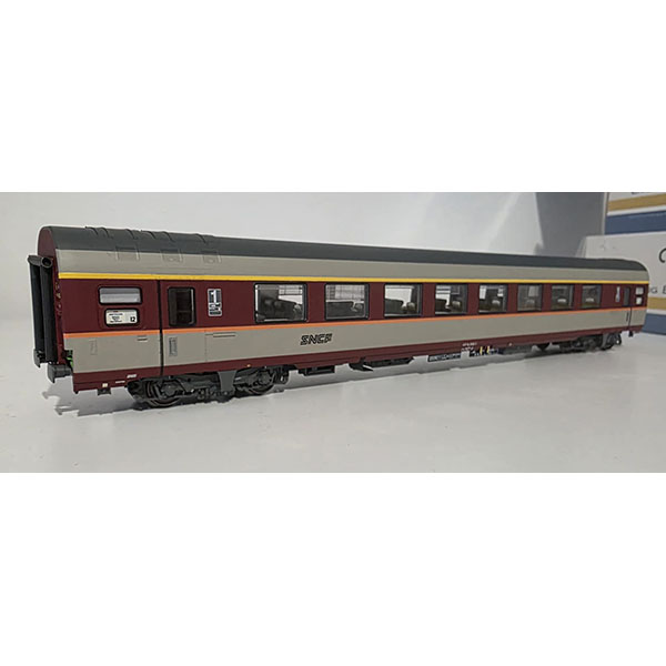 Voiture Grand Confort base Lsm avec éclairage A8 Logo nouille cartouche corail sans boîte